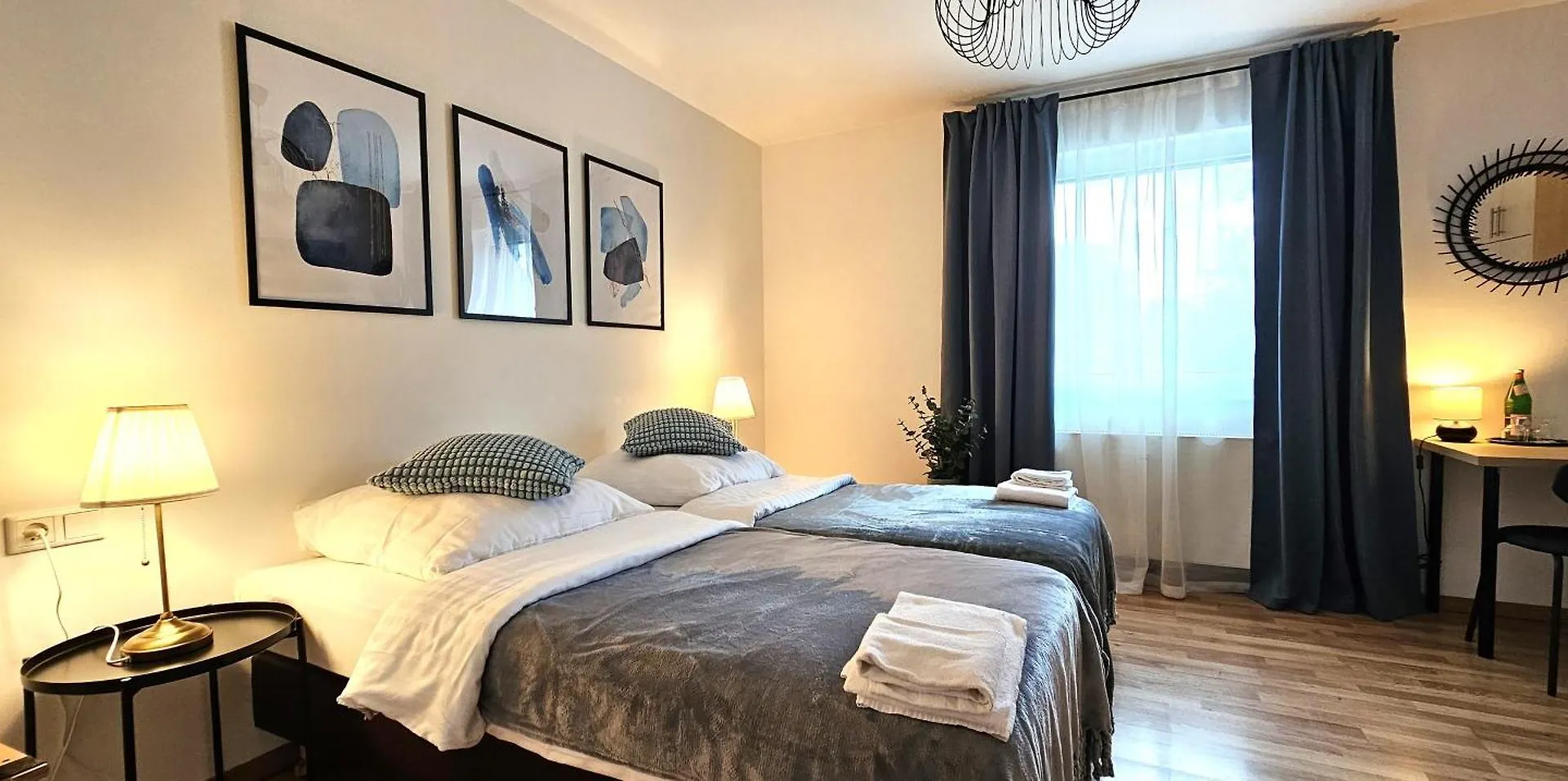 Airport Messe Hotel Dusseldorf 3*,