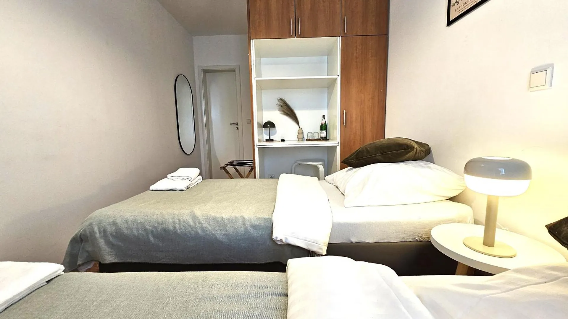 Airport Messe Hotel Dusseldorf